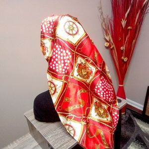 New Gorgeous Red Bonnet with Golden Royal Print